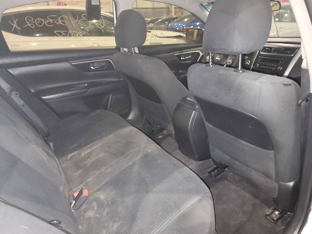 2015 NISSAN ALTIMA — 86037 Miles — Lot 64342302 - Marhaba Auctions Used Cars - Image 5