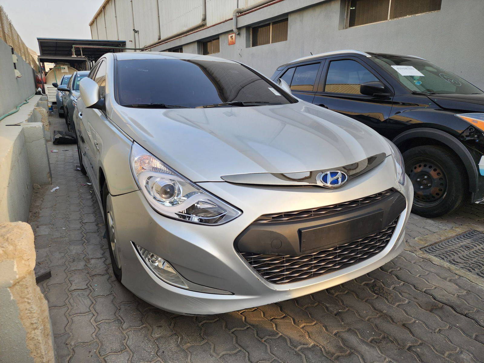 2012 HYUNDAI SONATA — 169252 KM — Lot CA028459 — Al Quoz - Marhaba Auctions Used Cars - Image 5