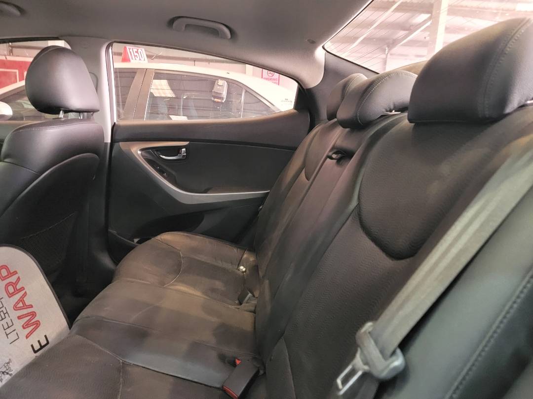 2011 HYUNDAI AVANTE — 206216 KM — Lot 076364 — Main - Marhaba Auctions Used Cars - Image 7
