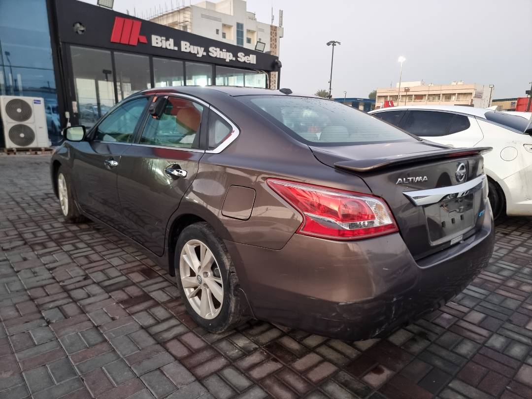 2013 NISSAN ALTIMA — 143651 Miles — Lot 214578 — Ind. 12 - Marhaba Auctions Used Cars - Image 4