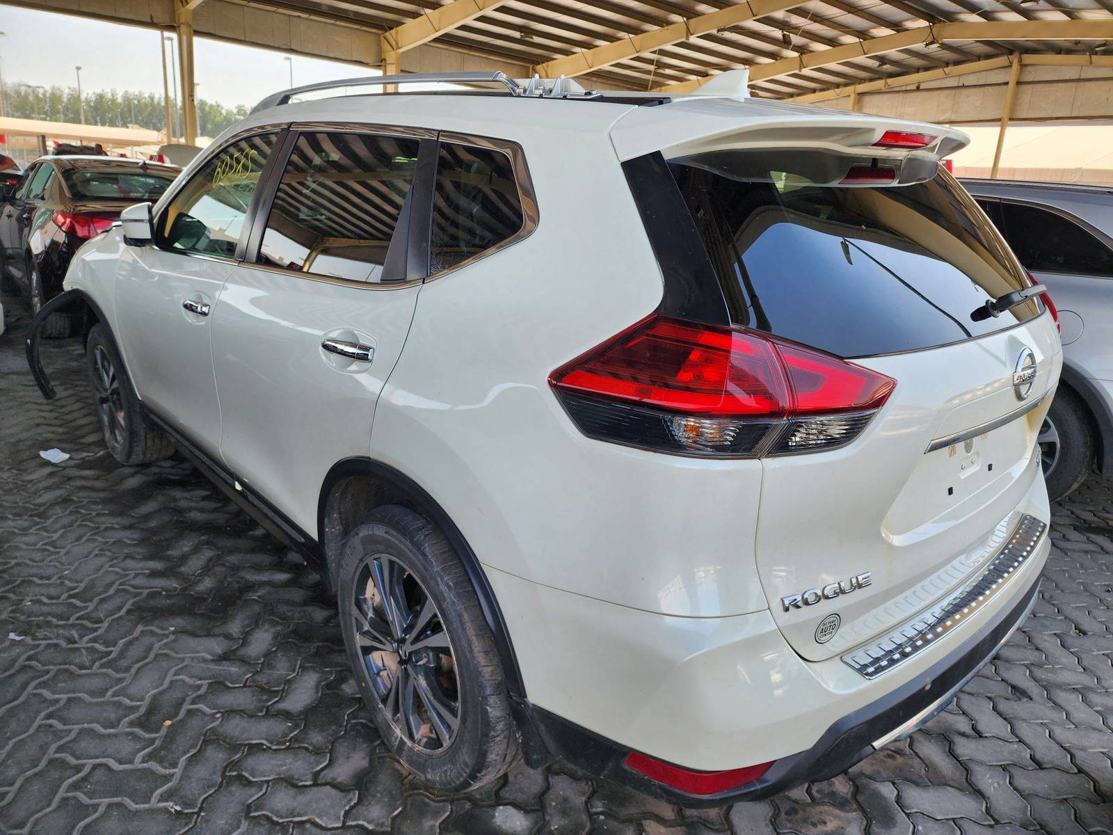 2017 NISSAN ROGUE — 133910 Miles — Lot 37960585 - Marhaba Auctions Used Cars - Image 3