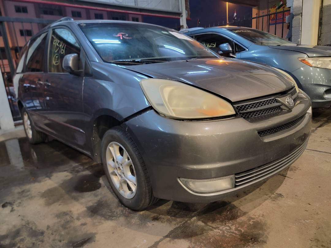 2004 TOYOTA SIENNA — 245682 Miles — Lot 38093461 - Marhaba Auctions Used Cars - Image 7