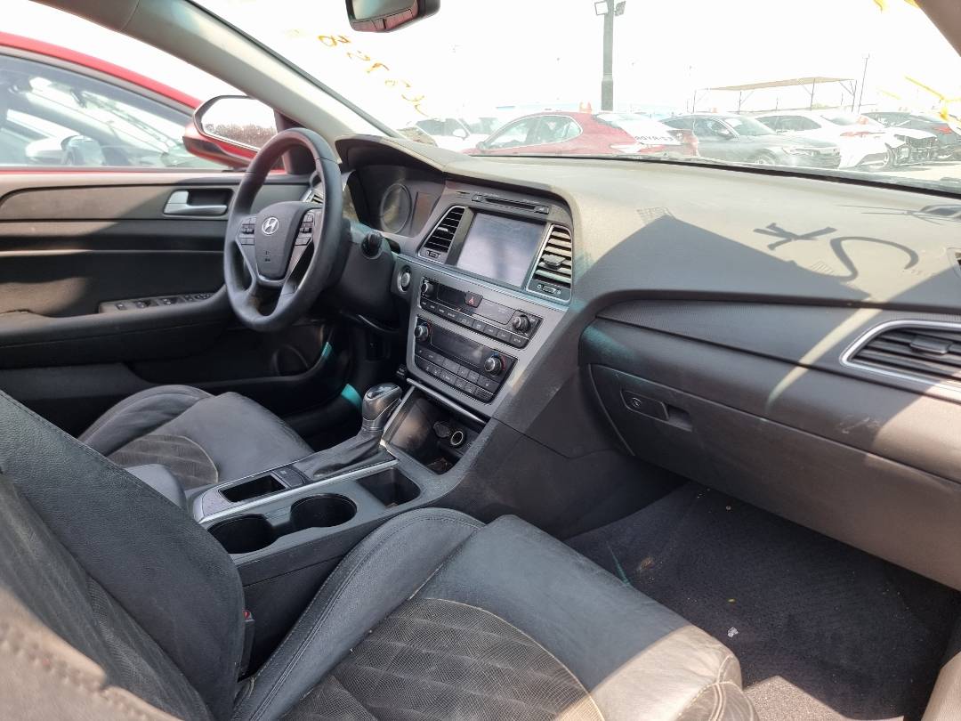 2015 HYUNDAI SONATA — 137636 Miles — Lot H068758 - Marhaba Auctions Used Cars - Image 5