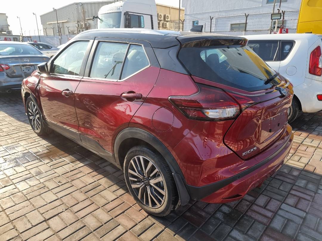 2022 NISSAN KICKS — 11866 Miles — Lot 125487 — Ind. 12 - Marhaba Auctions Used Cars - Image 5