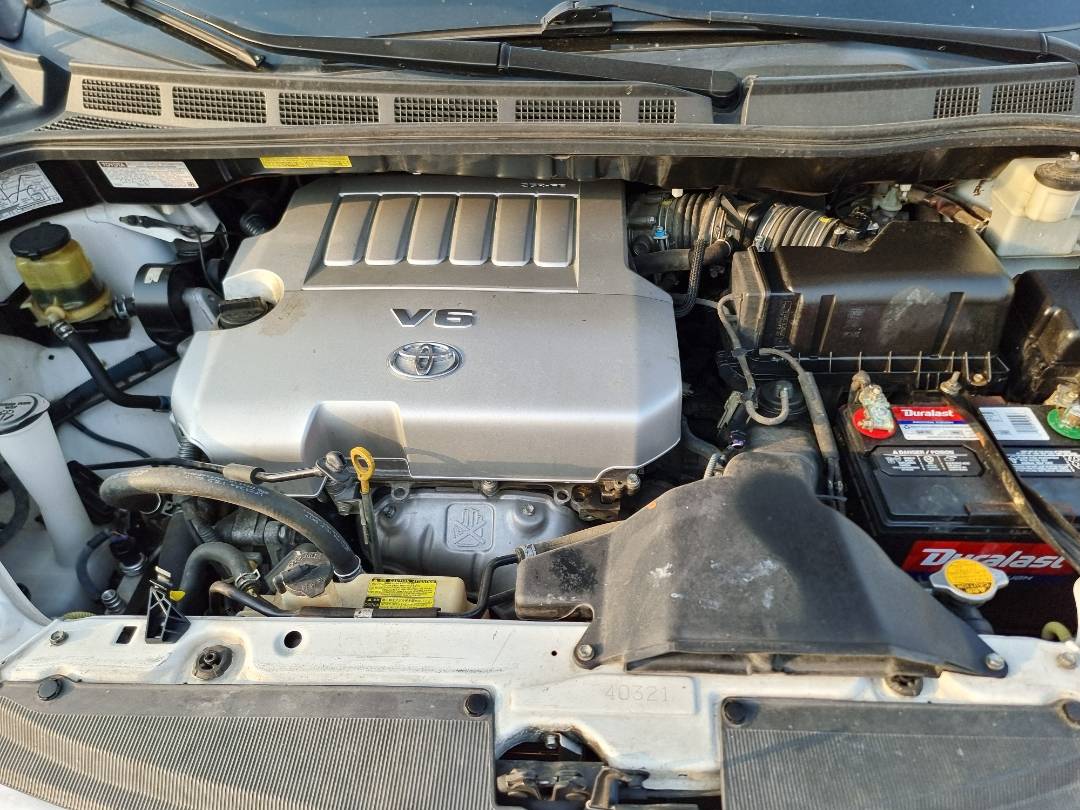 2009 TOYOTA SIENNA — 223108 KM — Lot 39083934 — Ind. 12 - Marhaba Auctions Used Cars - Image 8