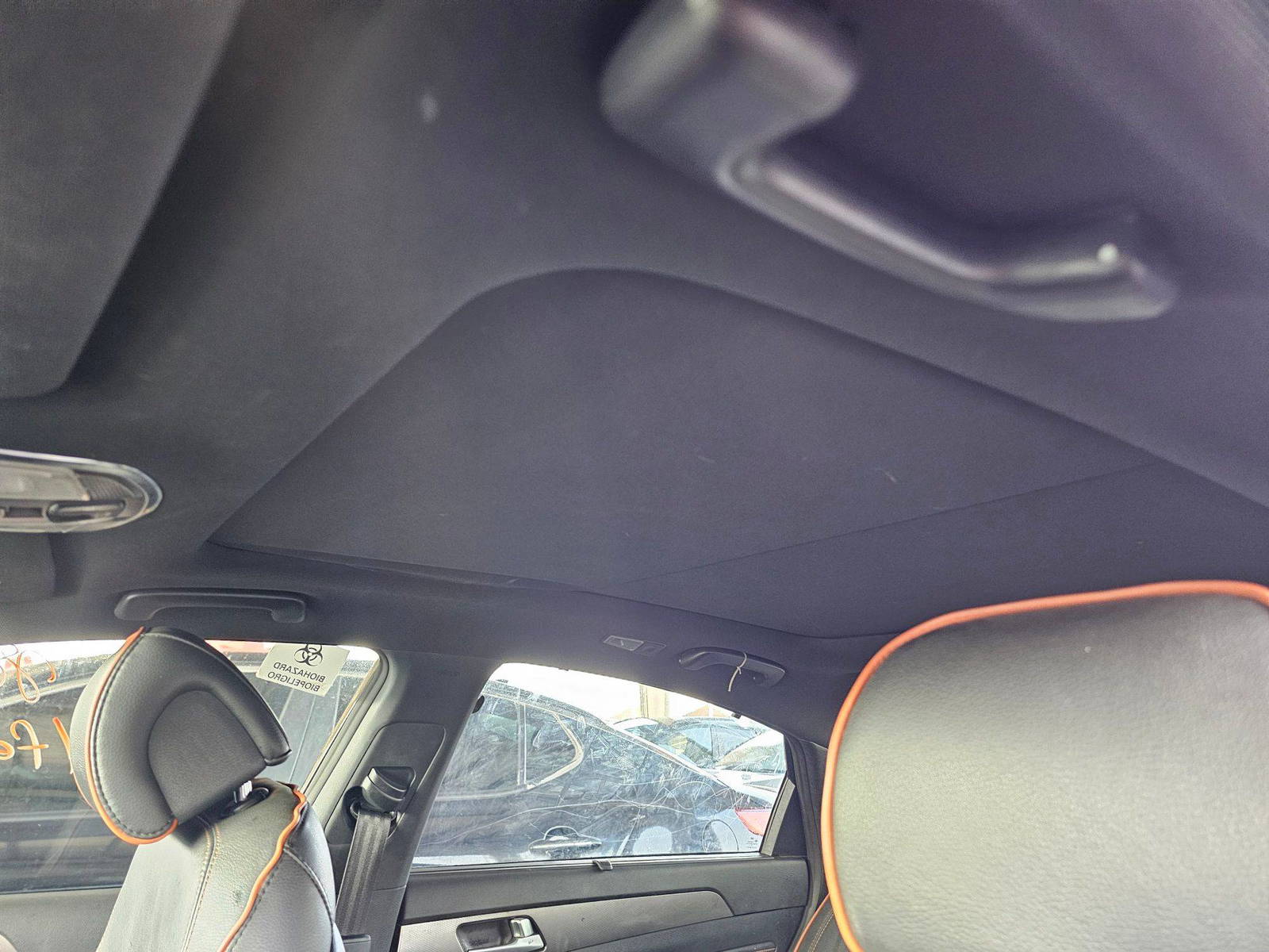 2015 HYUNDAI SONATA — 130033 Miles — Lot B9FH173578 — Souq - Marhaba Auctions Used Cars - Image 8