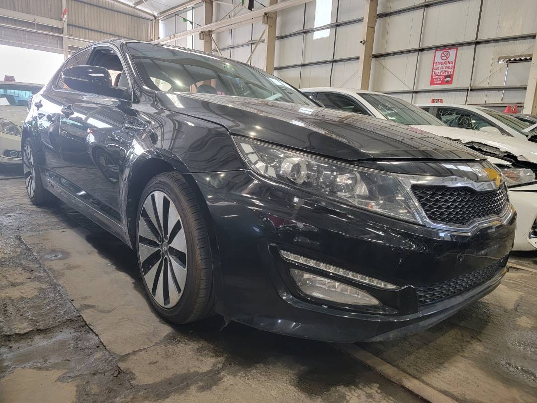 2011 KIA K5 — 173659 KM — Lot A113105 - Marhaba Auctions Used Cars - Image 7