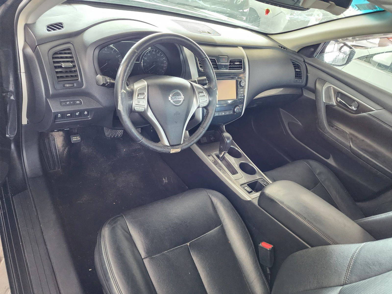 2013 NISSAN ALTIMA — 132519 Miles — Lot 37290633 - Marhaba Auctions Used Cars - Image 4