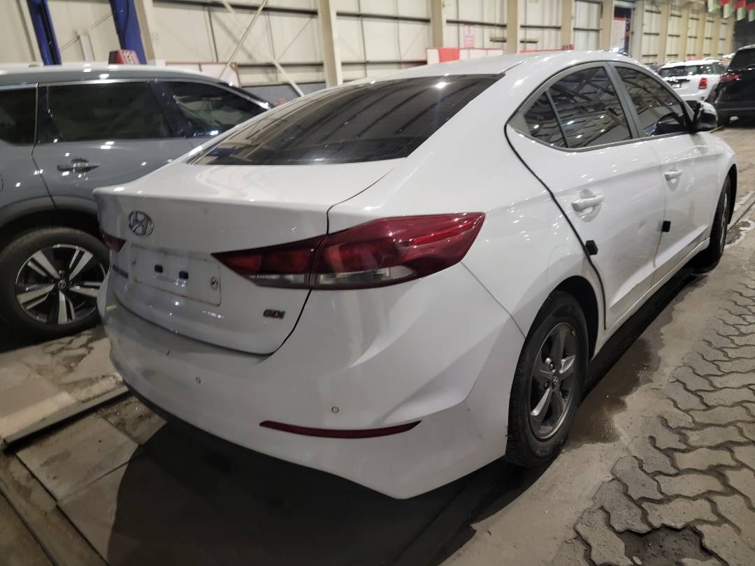 2016 HYUNDAI AVANTE — 165237 KM — Lot 009132 — Main - Marhaba Auctions Used Cars - Image 4