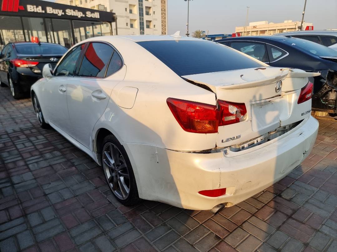 2008 LEXUS IS 250 — 240889 Miles — Lot 125487 — Souq - Marhaba Auctions Used Cars - Image 5