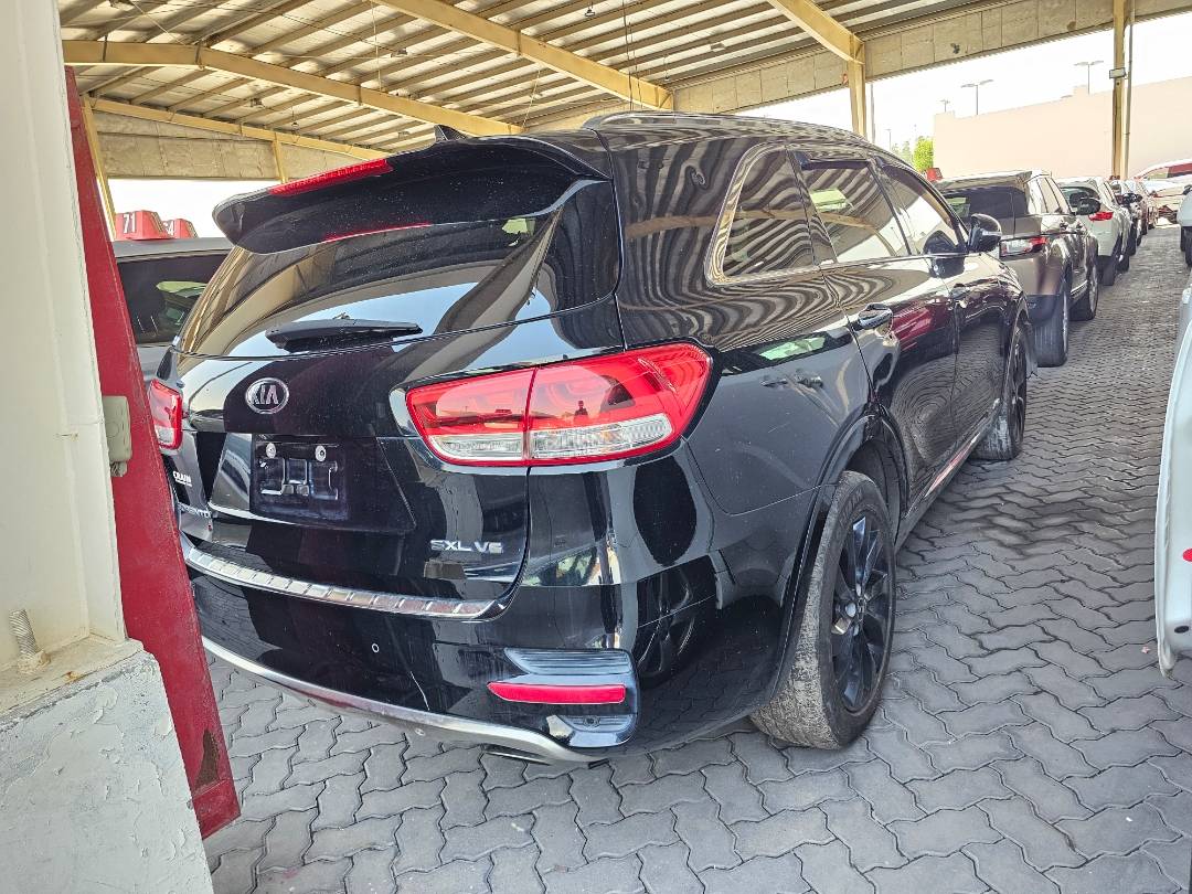 KIA SORENTO 2018 vehicle photo