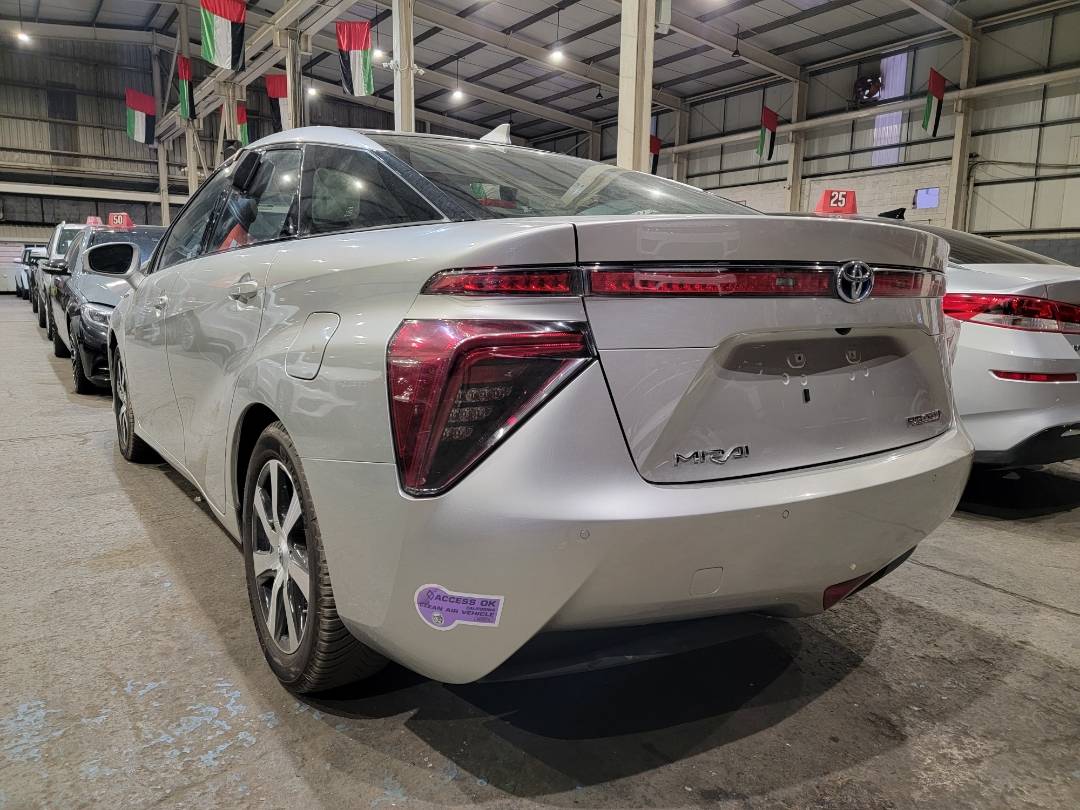 2018 TOYOTA MIRAI — 69584 KM — Lot A005170 — Main - Marhaba Auctions Used Cars - Image 3