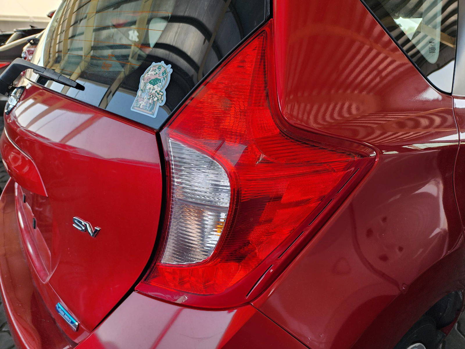 2015 NISSAN VERSA NOTE — 166560 Miles — Lot 39074553 — Souq - Marhaba Auctions Used Cars - Image 10