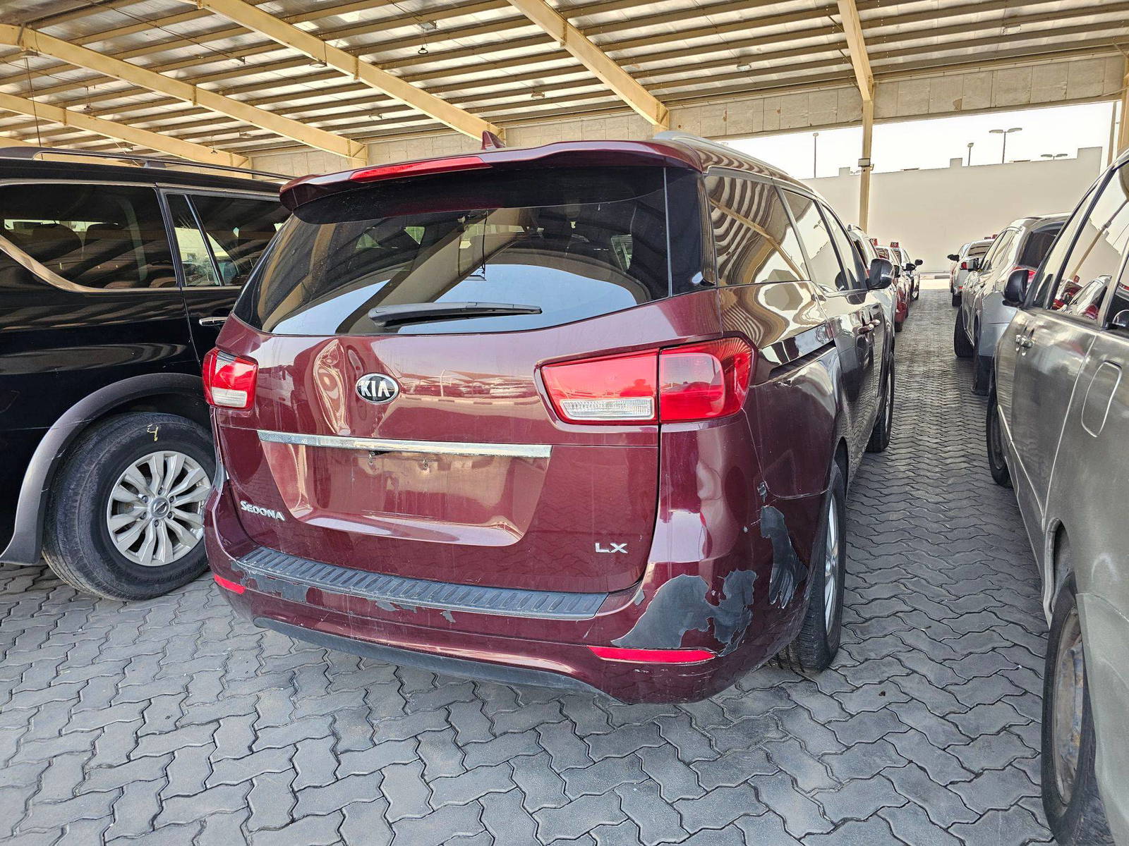 KIA SEDONA 2015 - Marhaba Auction Used Cars - Image 4
