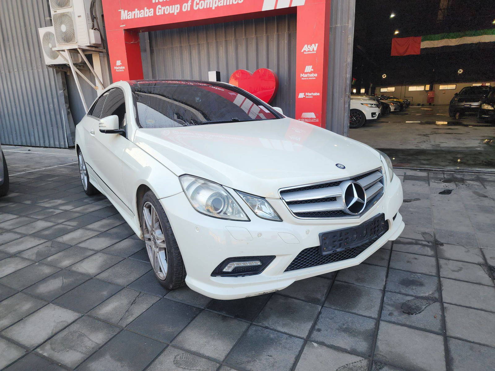 2011 MERCEDES BENZ E 350 — 177791 KM — Lot 103449 — Al Quoz - Marhaba Auctions Used Cars - Image 3