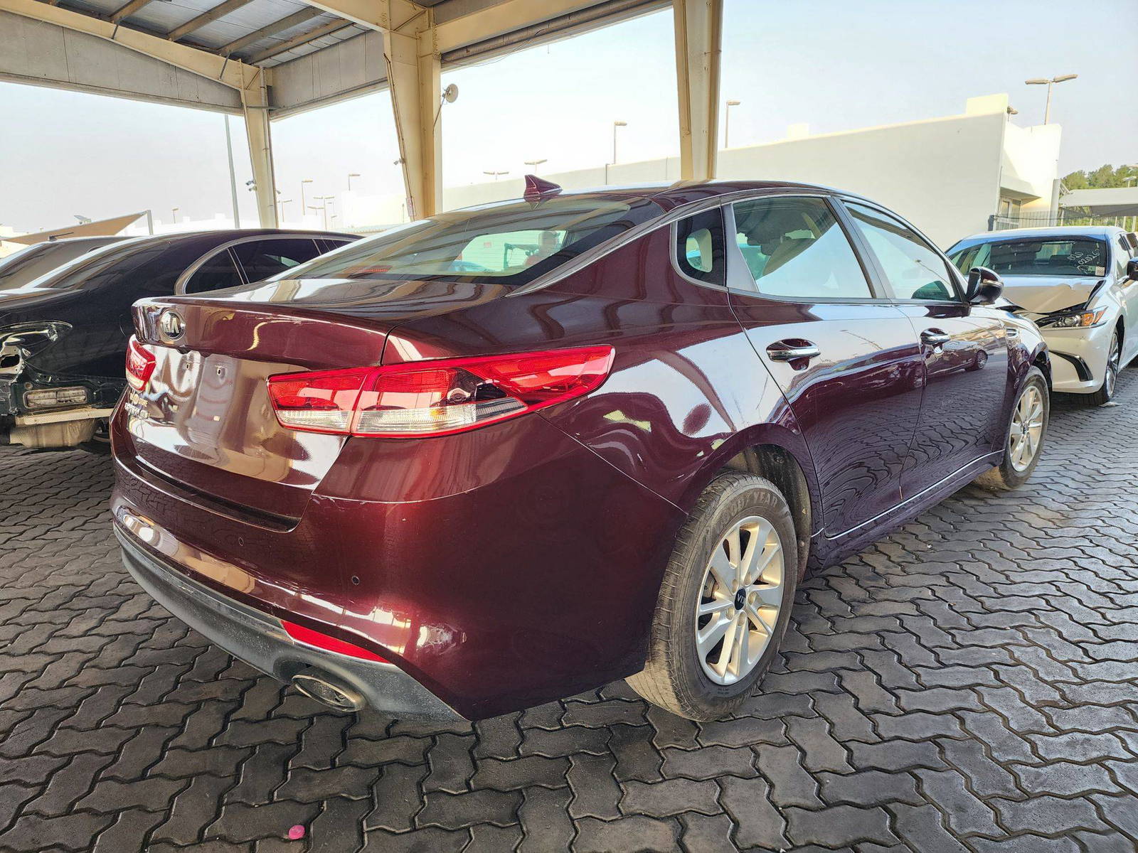 2018 KIA OPTIMA — 136978 Miles — Lot 80649743 — Souq - Marhaba Auctions Used Cars - Image 3