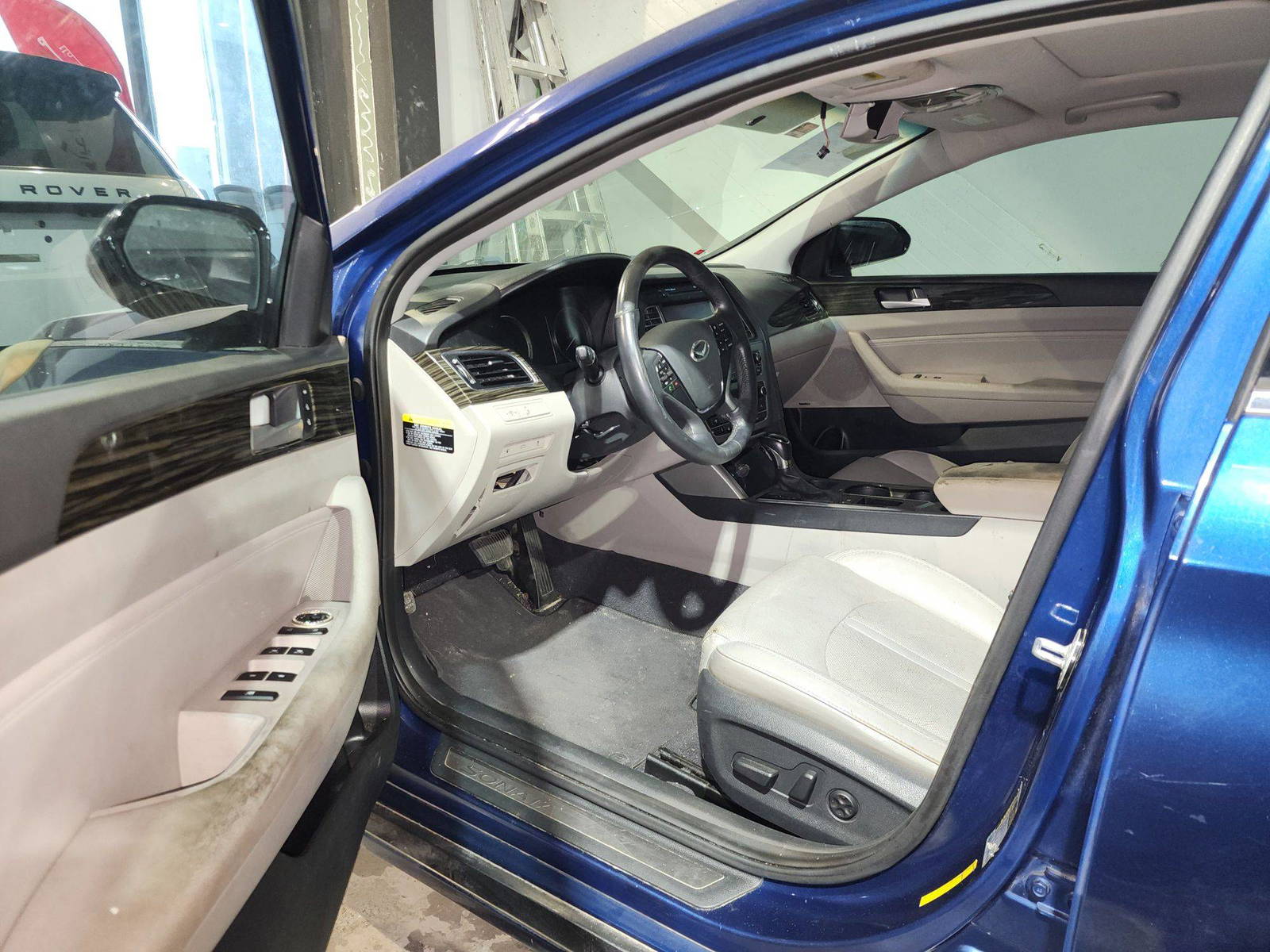 2016 HYUNDAI SONATA — 203224 Miles — Lot 1191151 — Souq - Marhaba Auctions Used Cars - Image 8