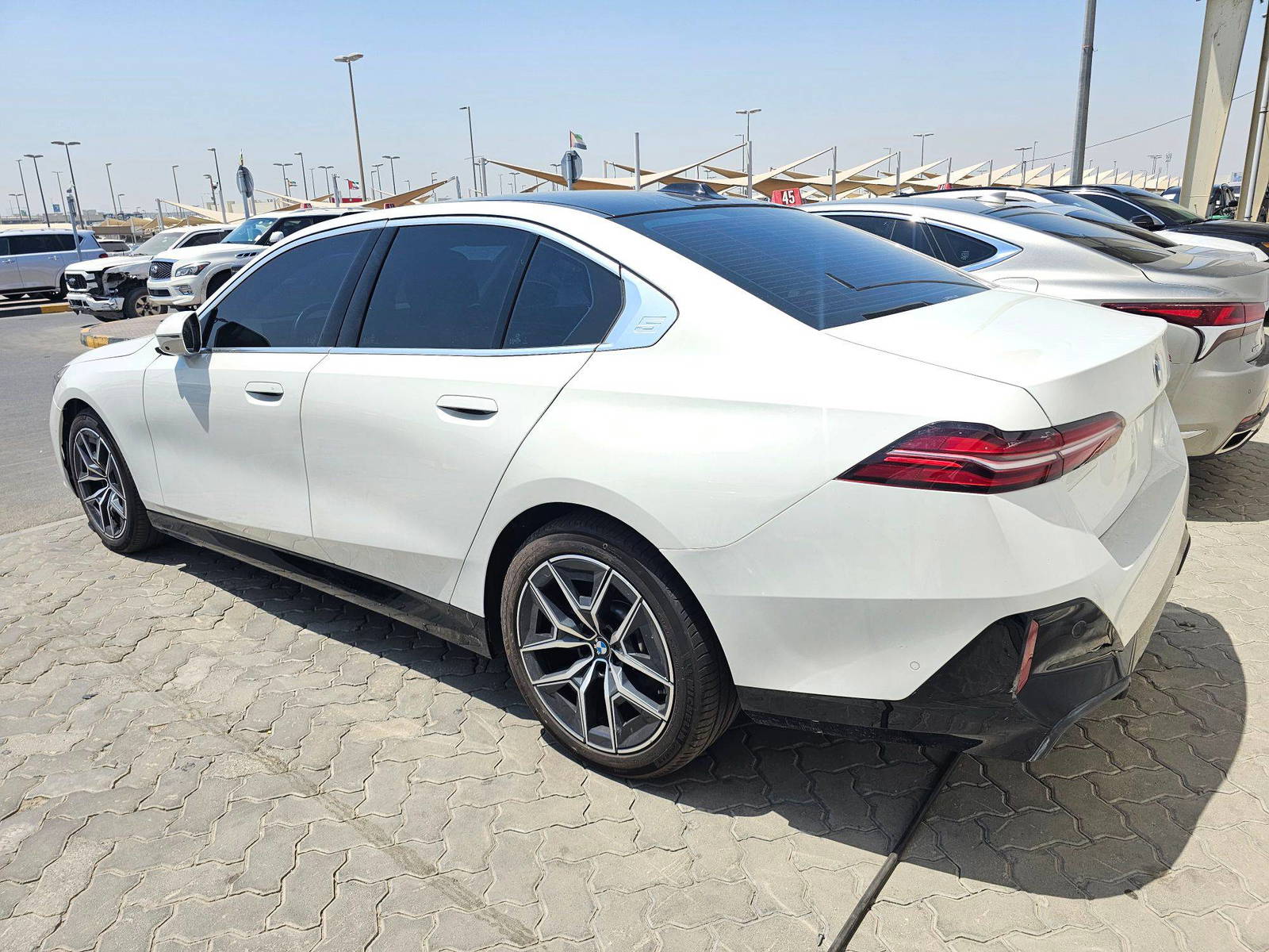 BMW 520I 2024 - Marhaba Auction Used Cars - Image 6