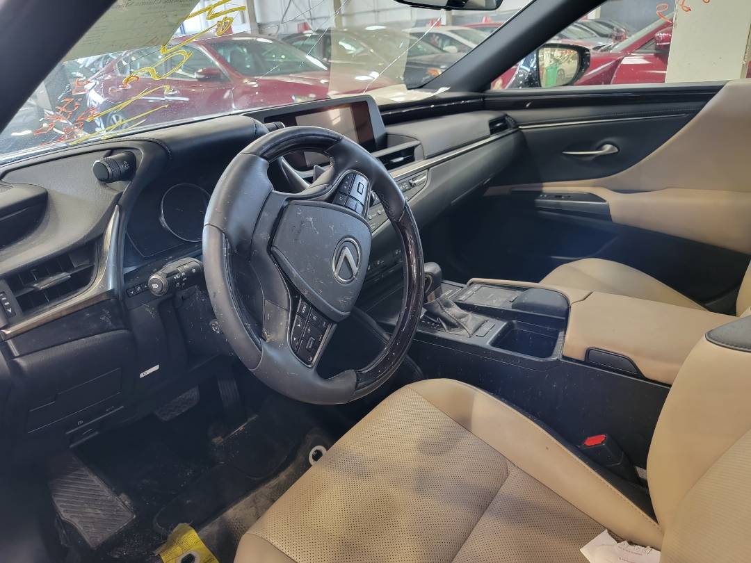 2021 LEXUS ES 250 — 14910 Miles — Lot 421211021 - Marhaba Auctions Used Cars - Image 7