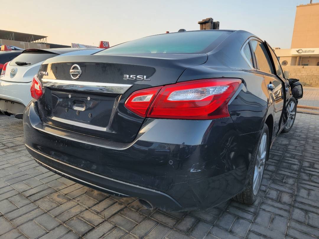 2017 NISSAN ALTIMA — 183657 Miles — Lot 202253 — Main - Marhaba Auctions Used Cars - Image 3