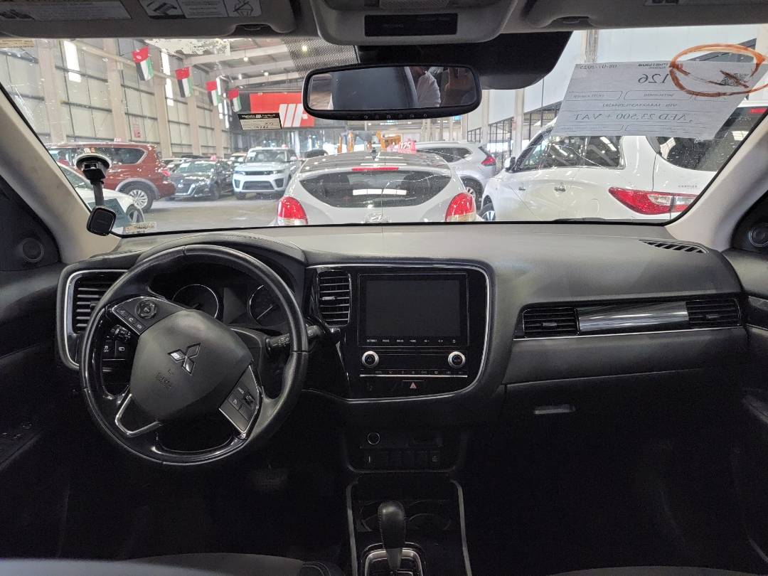 2020 MITSUBISHI OUTLANDER — 116763 Miles — Lot 215487 — Main - Marhaba Auctions Used Cars - Image 8
