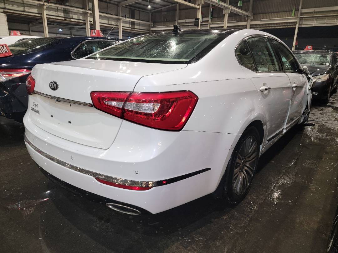 2016 KIA CADENZA — 58147 Miles — Lot 5207895 - Marhaba Auctions Used Cars - Image 4