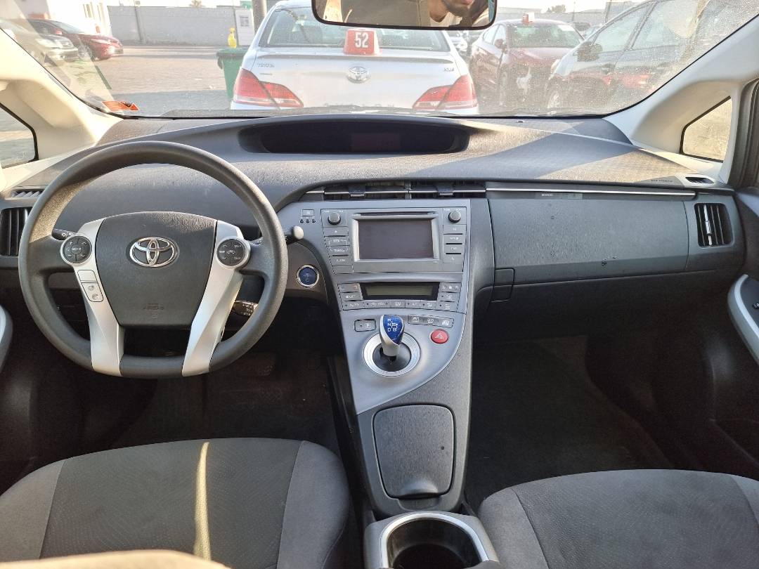 2012 TOYOTA PRIUS — 263887 Miles — Lot 335153 — Ind. 12 - Marhaba Auctions Used Cars - Image 7