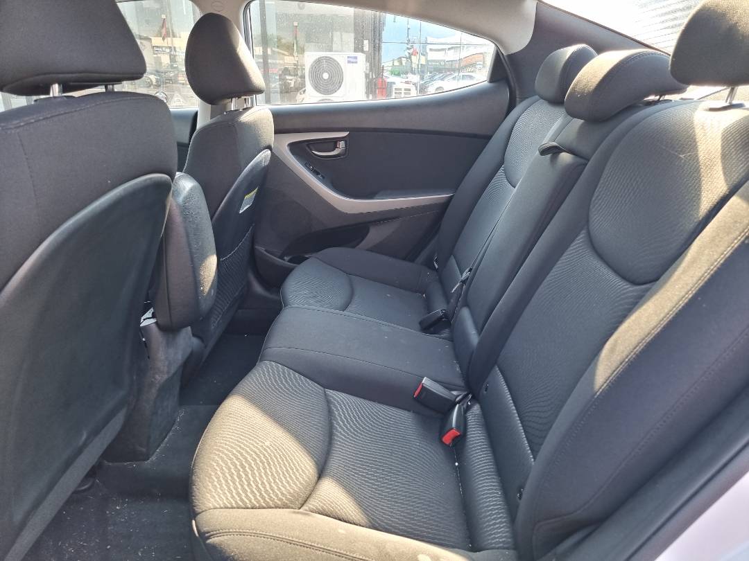 2015 HYUNDAI ELANTRA — 297474 KM — Lot 1234587 — Ind. 12 - Marhaba Auctions Used Cars - Image 6