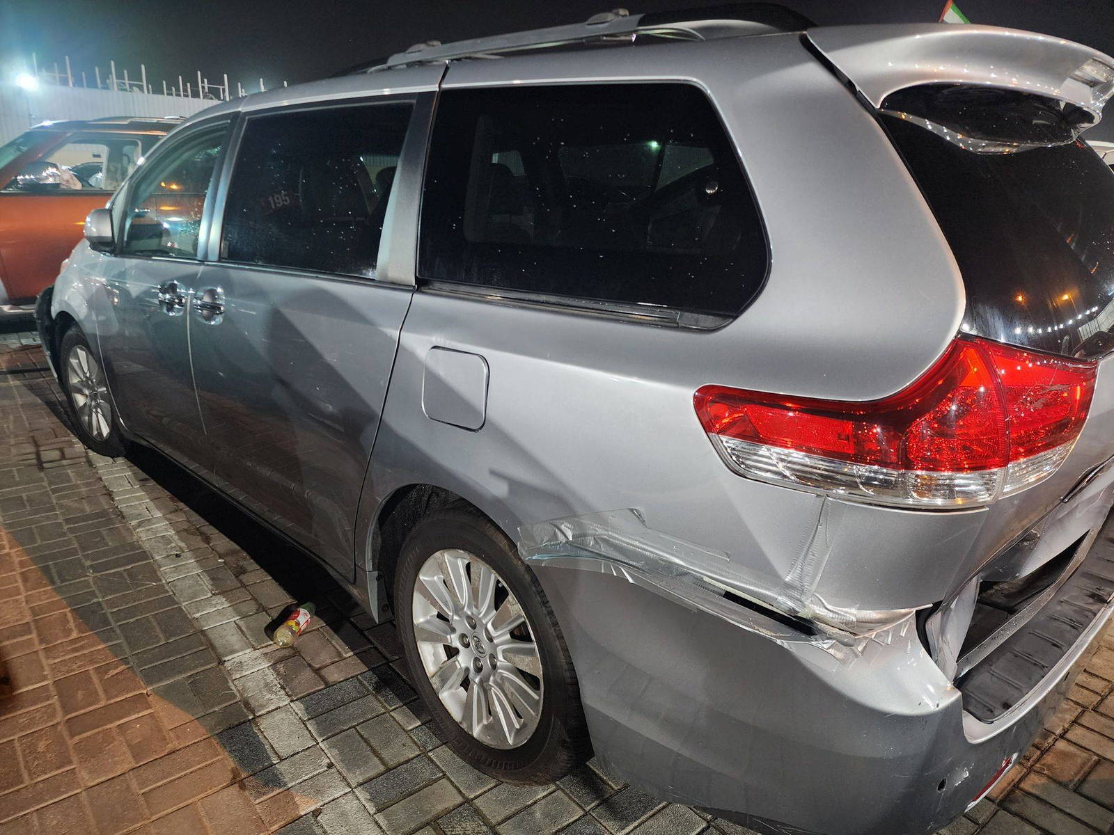 TOYOTA SIENNA 2011 - Marhaba Auction Used Cars - Image 5