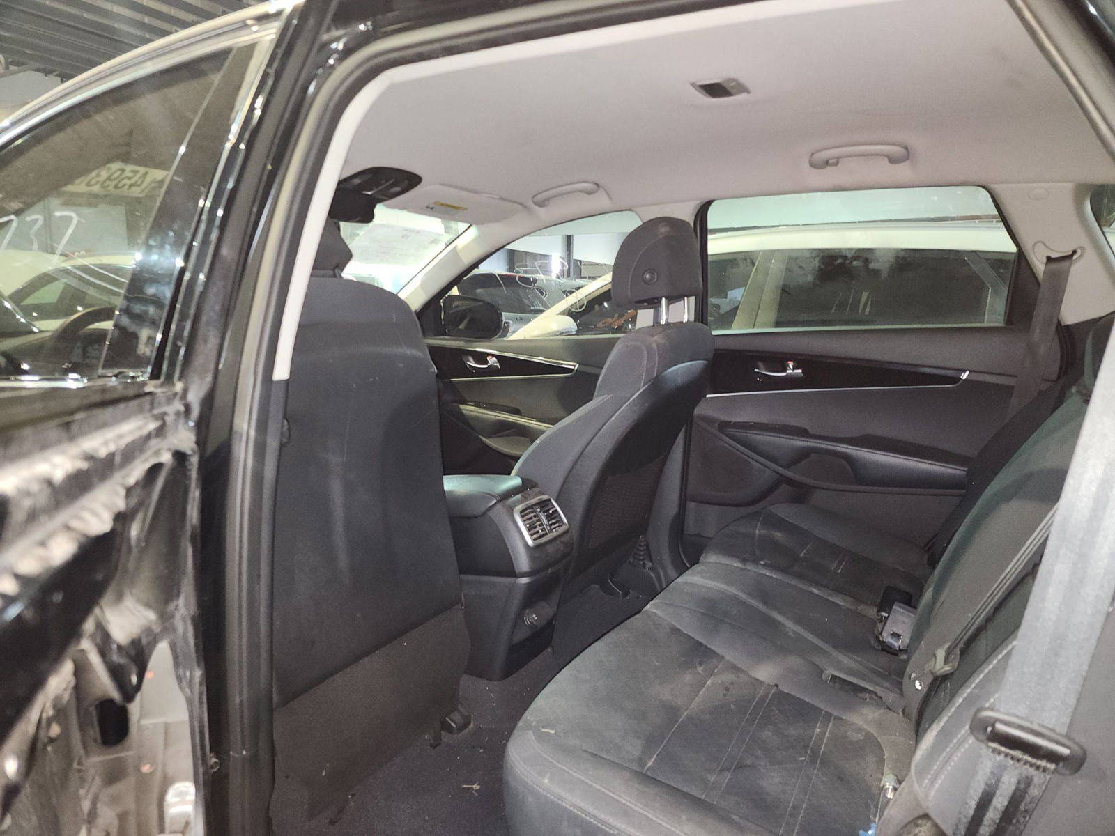 KIA SORENTO 2017 - Marhaba Auction Used Cars - Image 7