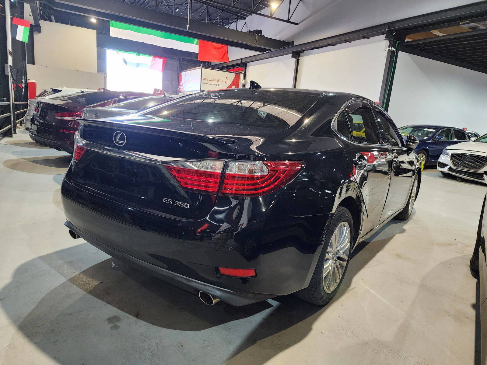 2015 LEXUS ES 350 — 129680 Miles — Lot 72484904 — Al Quoz - Marhaba Auctions Used Cars - Image 5