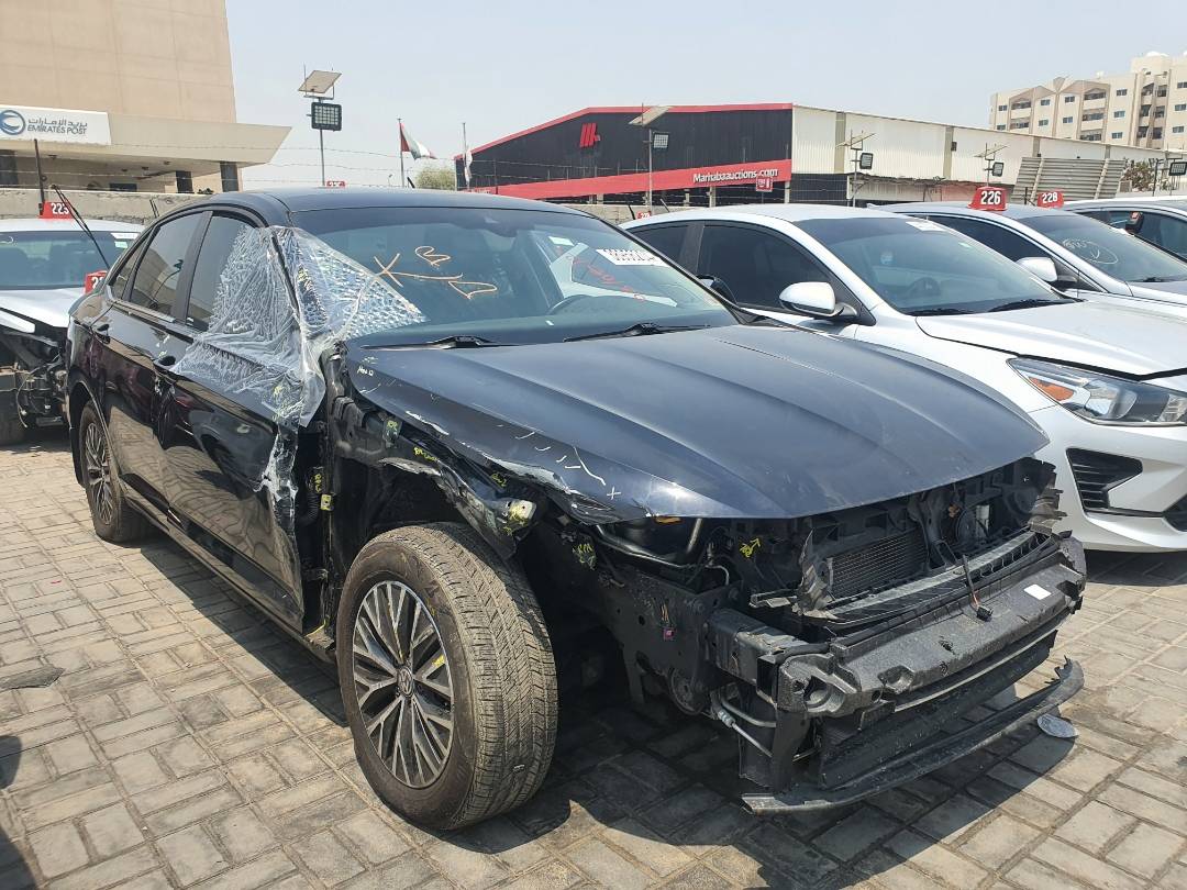 2019 VOLKSWAGEN JETTA — 107314 Miles — Lot 38956204 — Souq - Marhaba Auctions Used Cars - Image 4