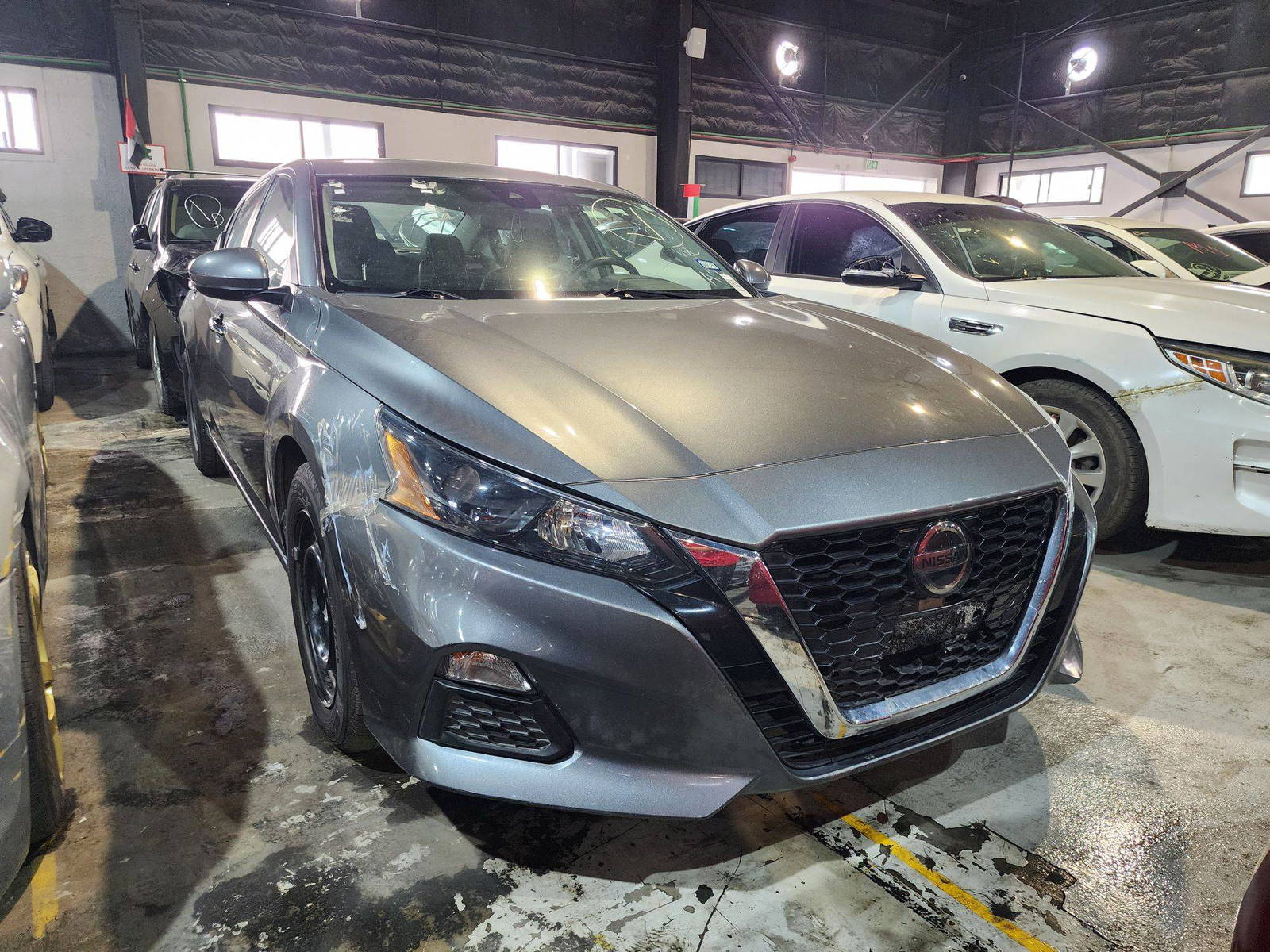 2022 NISSAN ALTIMA — 173120 Miles — Lot 77794054 — Main - Marhaba Auctions Used Cars - Image 3