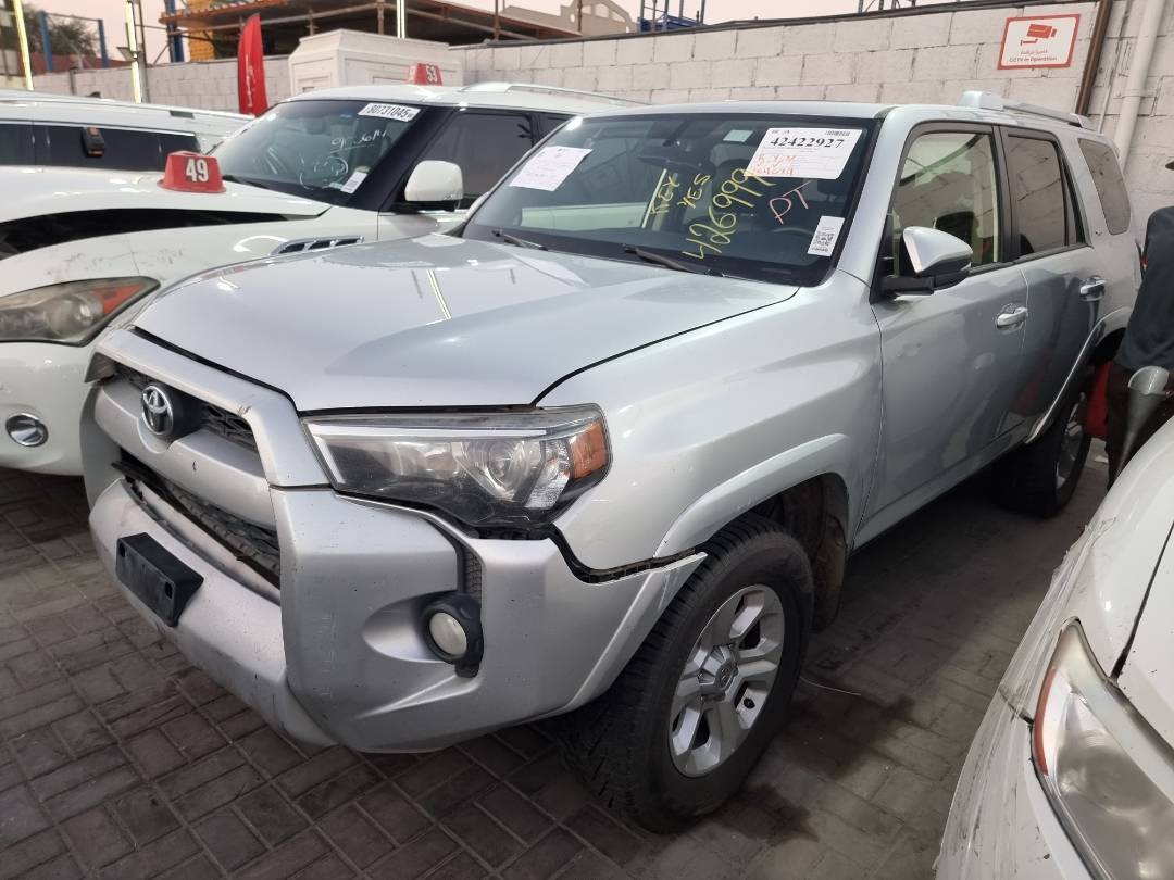 TOYOTA 4RUNNER SR5 2017 - Marhaba Auction Used Cars - Image 4