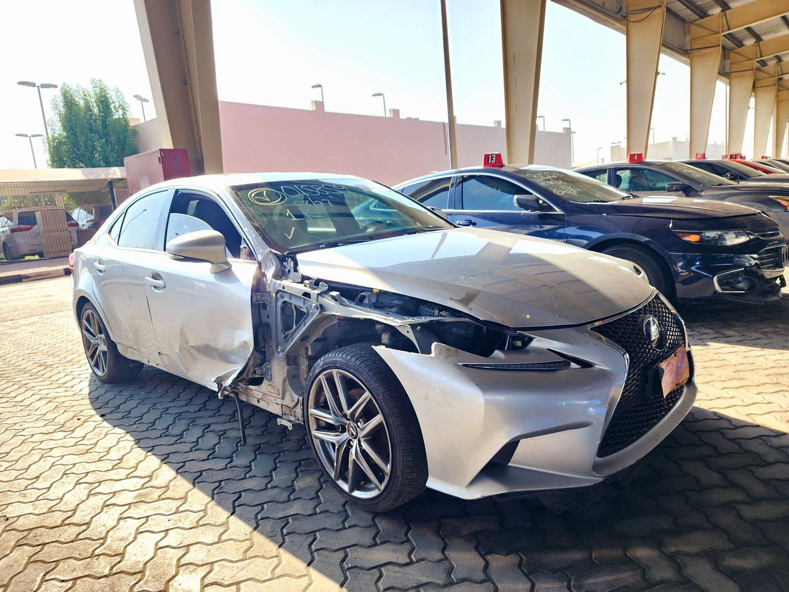 2015 LEXUS IS 250 — 117 576 Miles — Lot 5015859 — Souq - Marhaba Auctions Used Cars - Image 4