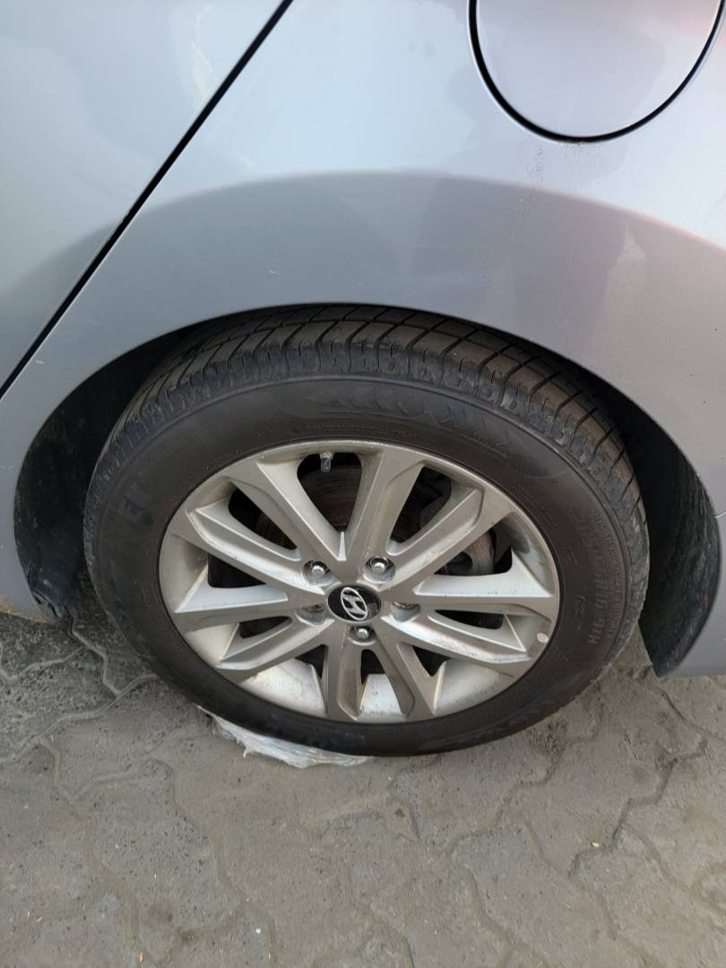 2015 HYUNDAI ELANTRA — 207260 Miles — Lot FH623628 — Main - Marhaba Auctions Used Cars - Image 9