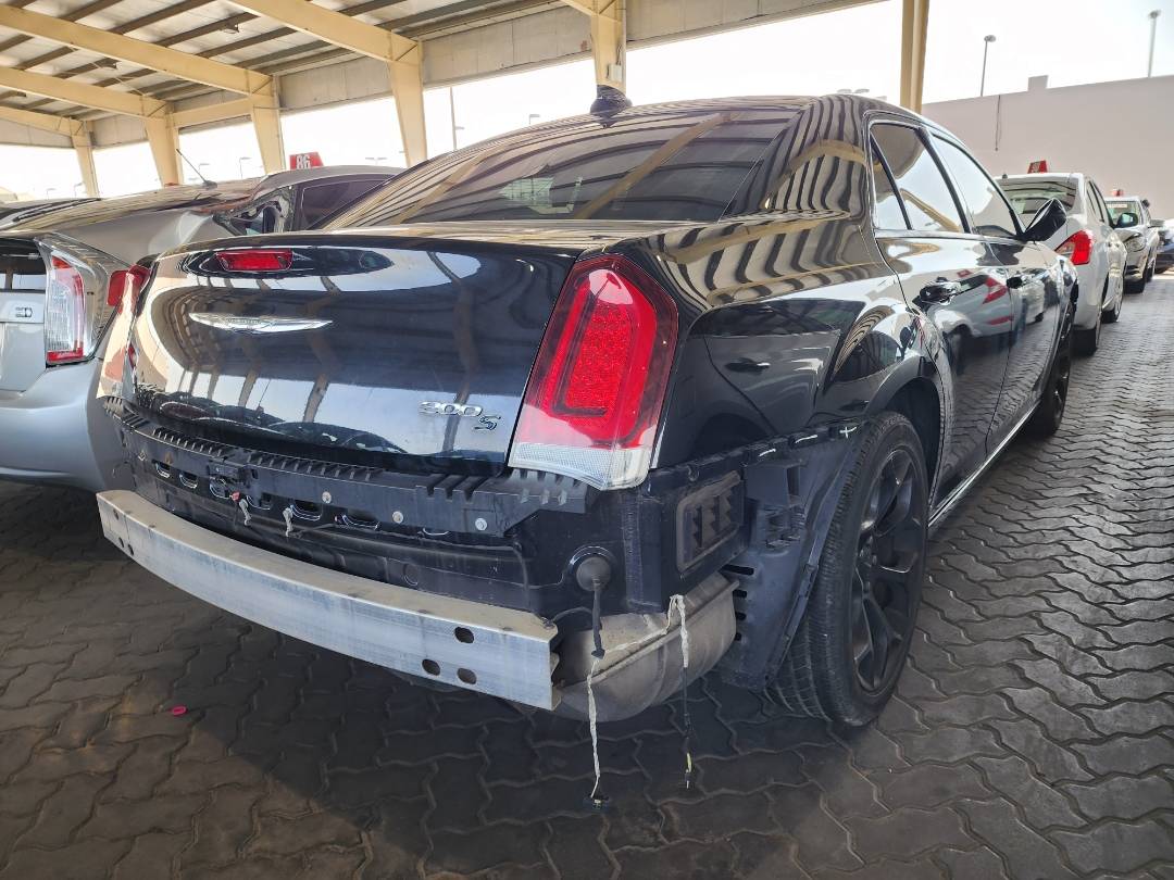 2019 CHRYSLER 300 — 104836 Miles — Lot 38682403 — Main - Marhaba Auctions Used Cars - Image 12