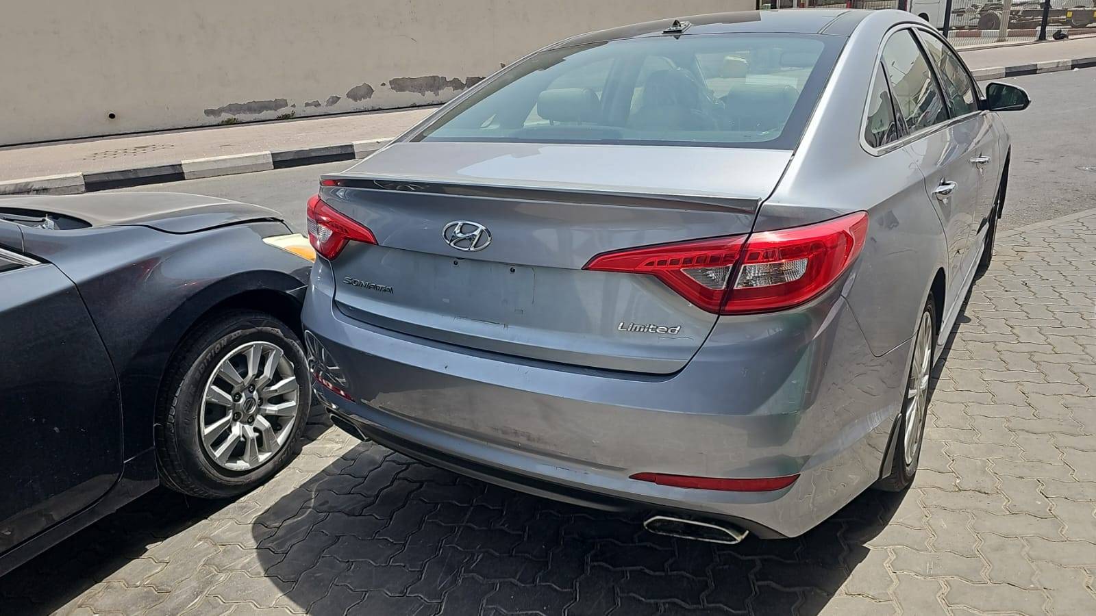 2015 HYUNDAI SONATA — 204571 Miles — Lot FH161156 — Souq - Marhaba Auctions Used Cars - Image 6