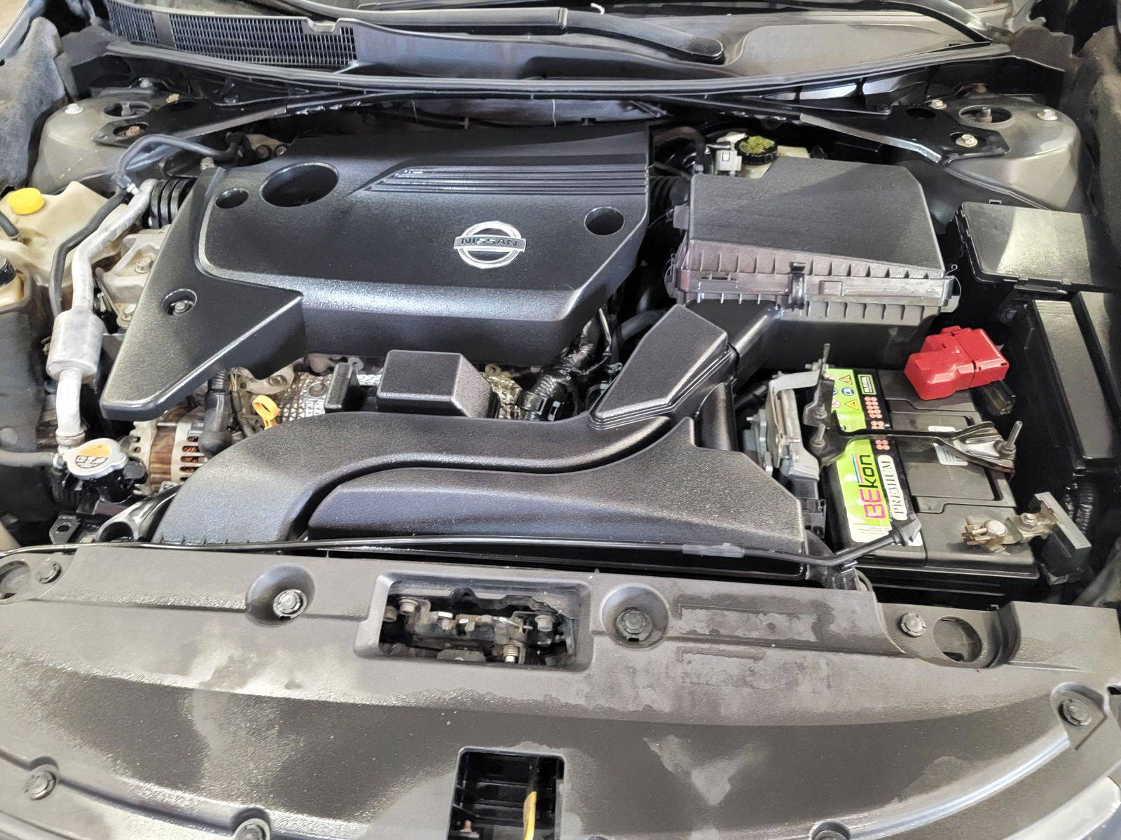2017 NISSAN ALTIMA — 233952 KM — Lot C103865 — Main - Marhaba Auctions Used Cars - Image 10