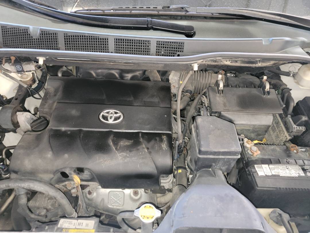 2011 TOYOTA SIENNA — 190274 Miles — Lot 74677713 - Marhaba Auctions Used Cars - Image 11