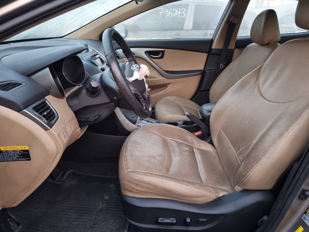 2013 HYUNDAI ELANTRA — 188907 Miles — Lot 124587 — Souq - Marhaba Auctions Used Cars - Image 8