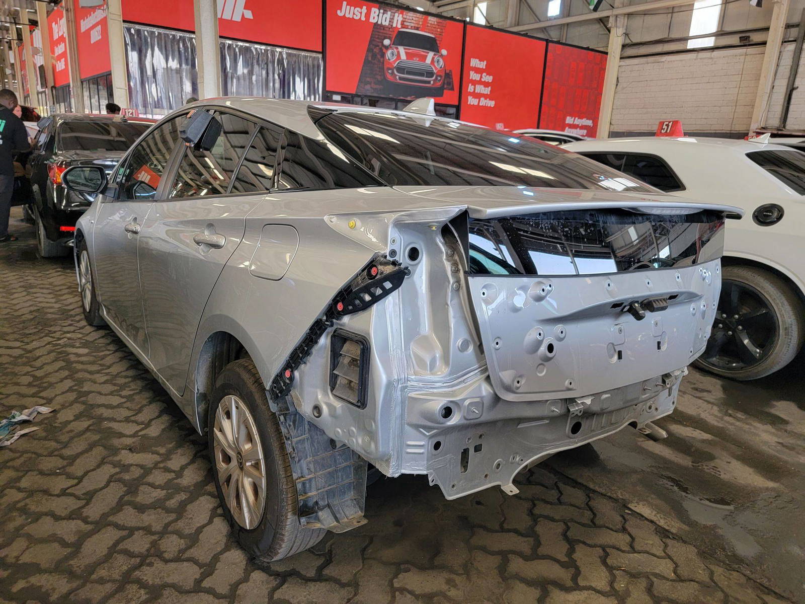 2021 TOYOTA PRIUS — 170784 Miles — Lot 3142302 — Main - Marhaba Auctions Used Cars - Image 4
