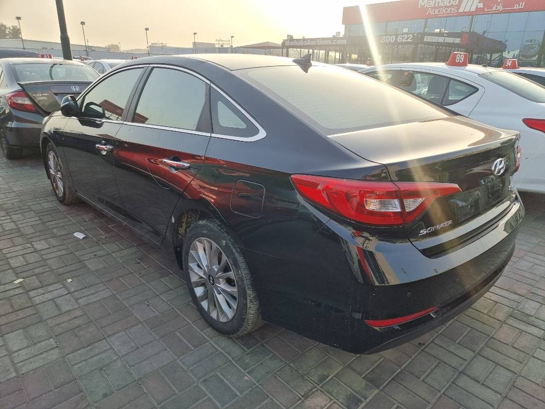 2015 HYUNDAI SONATA — 124749 KM — Lot 125478 — Souq - Marhaba Auctions Used Cars - Image 5