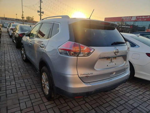 NISSAN ROGUE
