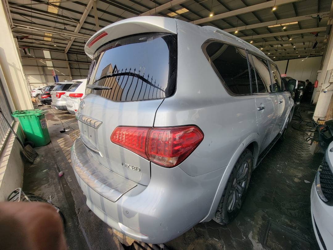 2015 INFINITI QX80 — 193322 Miles — Lot 125478 — Main - Marhaba Auctions Used Cars - Image 3