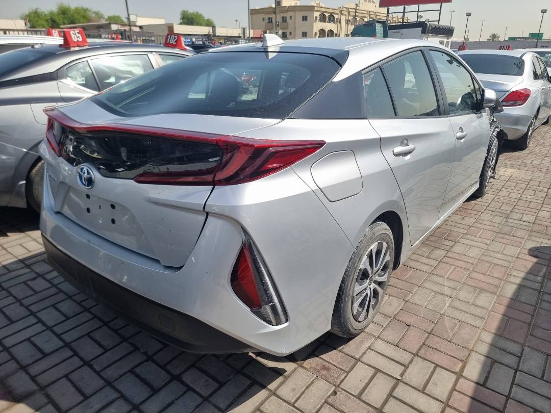 2021 TOYOTA PRIUS — 64186 Miles — Lot 3164772 — Ind. 12 - Marhaba Auctions Used Cars - Image 6