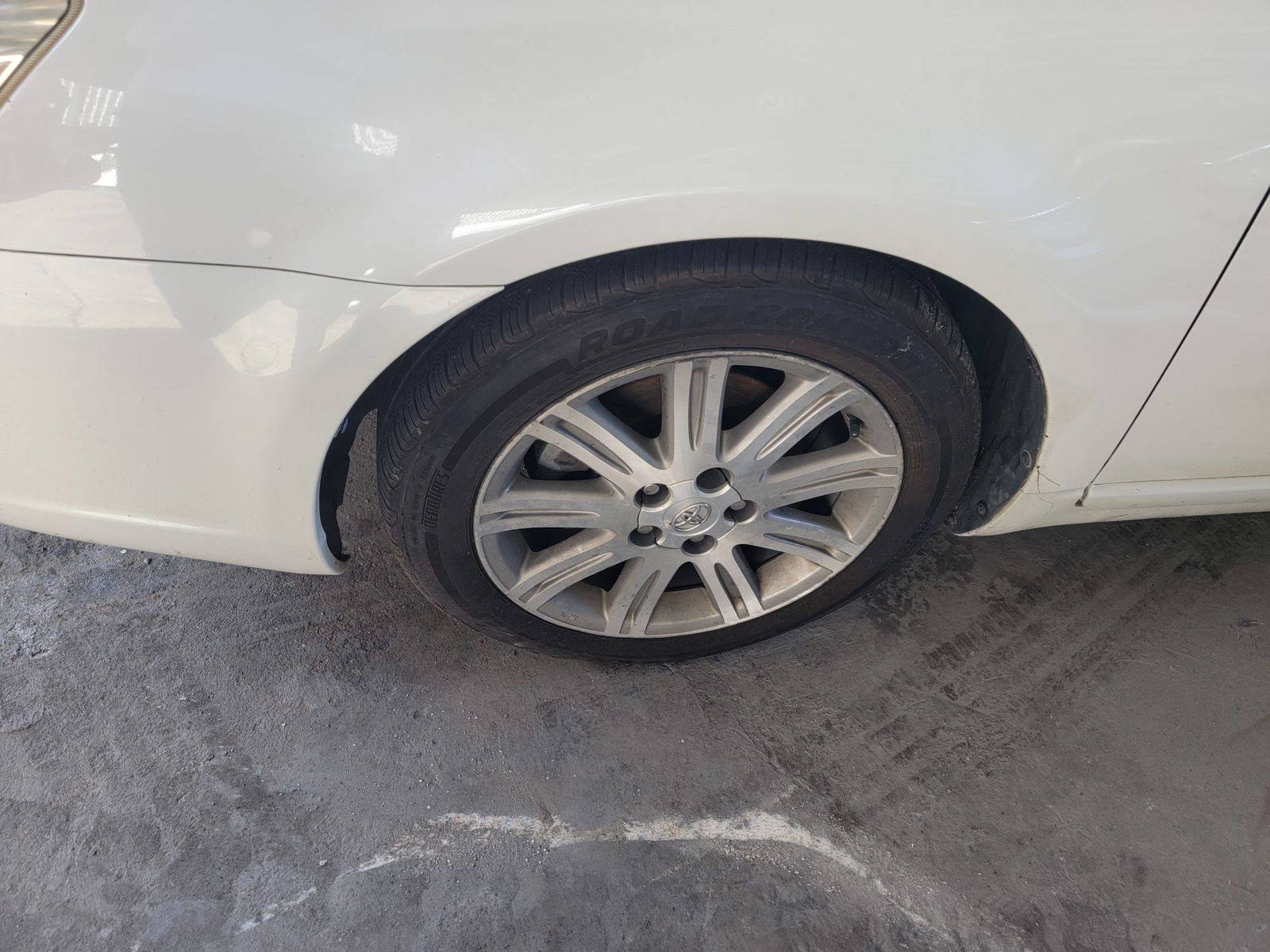 TOYOTA AVALON 2006 - Marhaba Auction Used Cars - Image 5