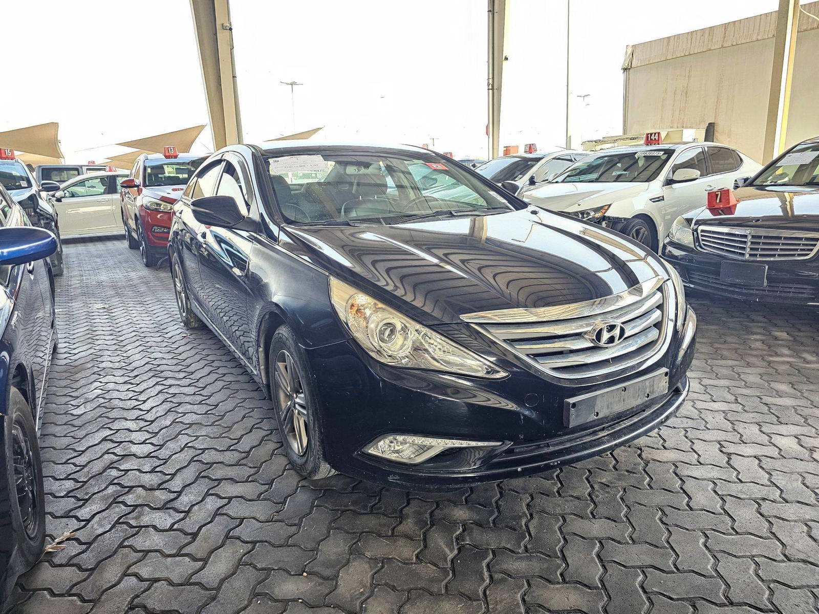 2013 HYUNDAI SONATA — 198758 KM — Lot 510933 — Souq - Marhaba Auctions Used Cars - Image 3