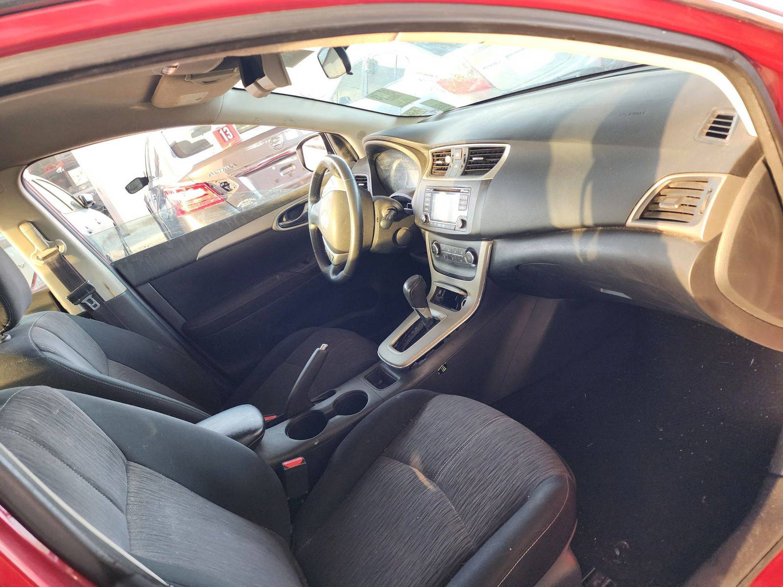 2015 NISSAN SENTRA — 82984 Miles — Lot 327245 — Souq - Marhaba Auctions Used Cars - Image 5