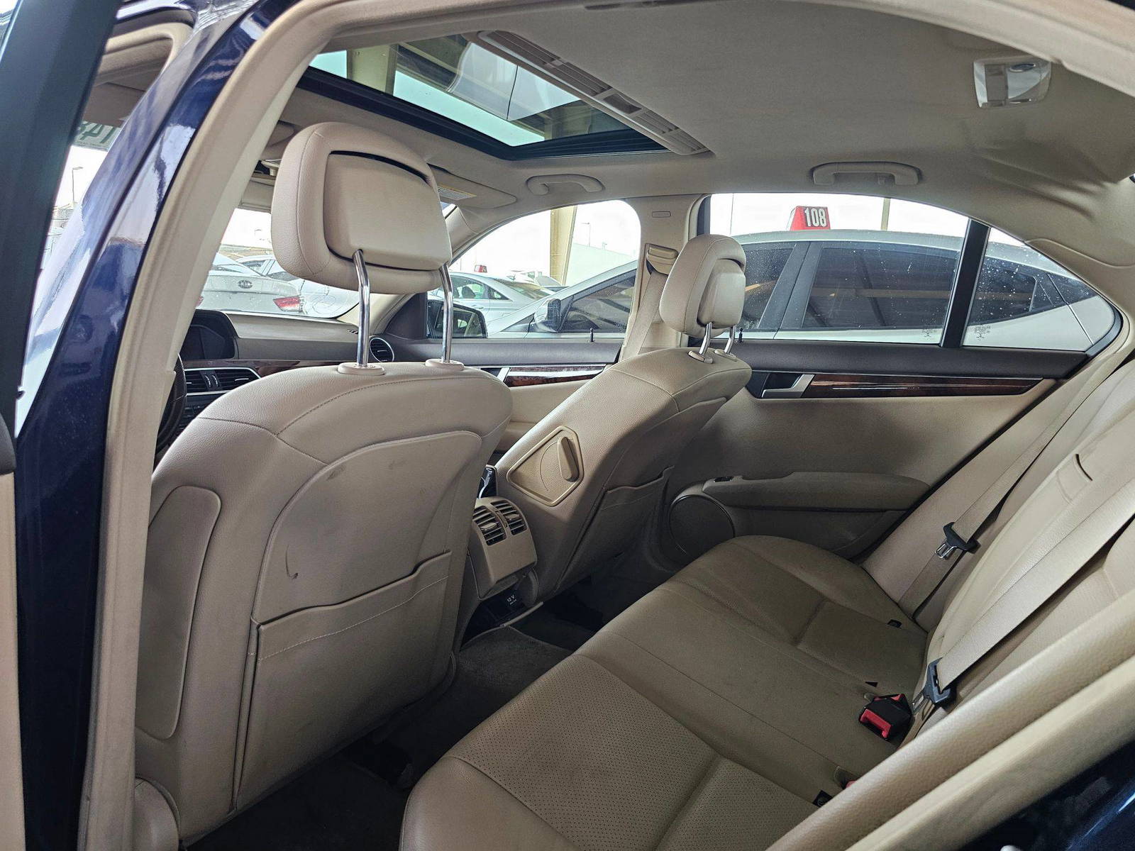 2014 MERCEDES BENZ C-250 — 125731 Miles — Lot 47488465 — Souq - Marhaba Auctions Used Cars - Image 6